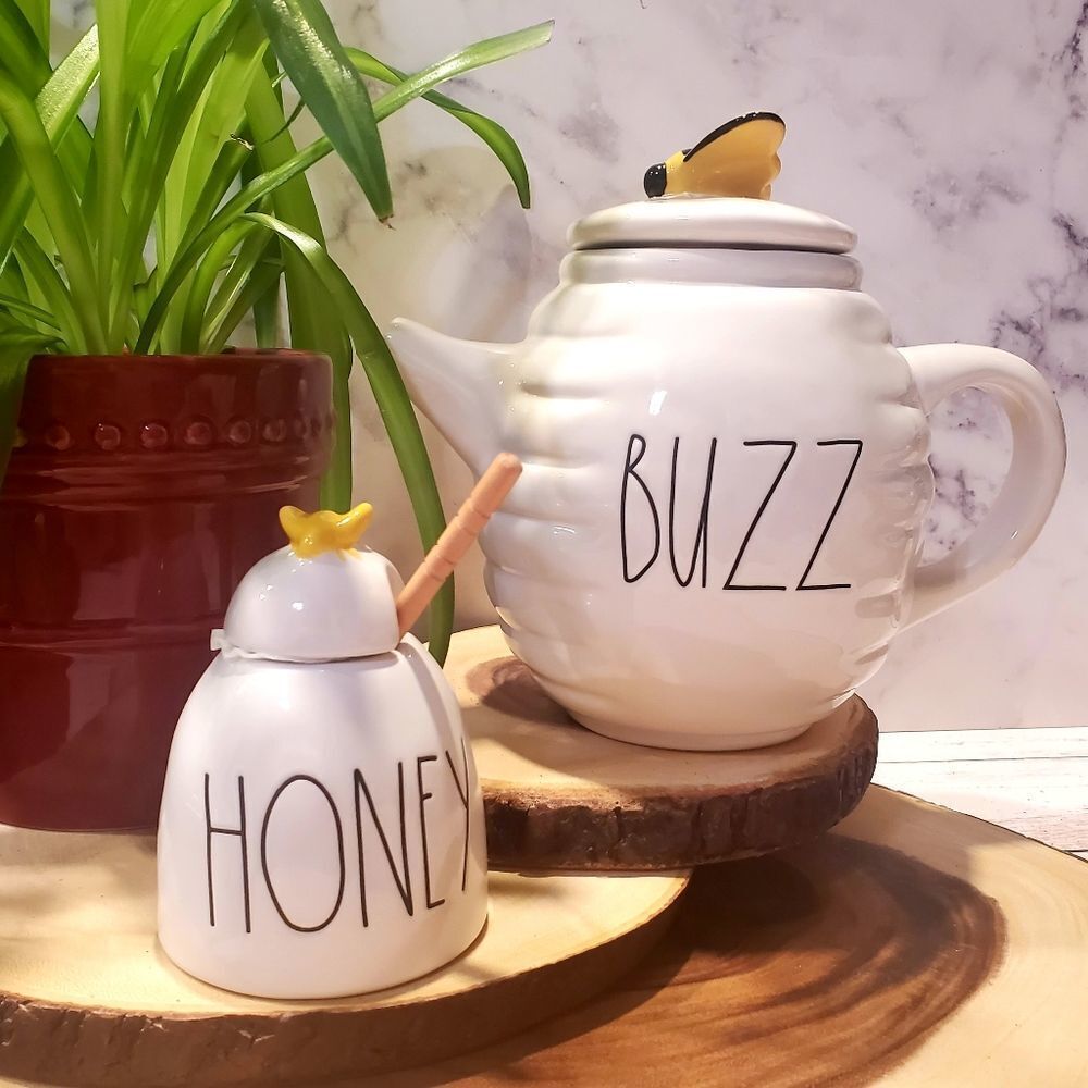 Rae Dunn Large honey bee teapot and honey jar